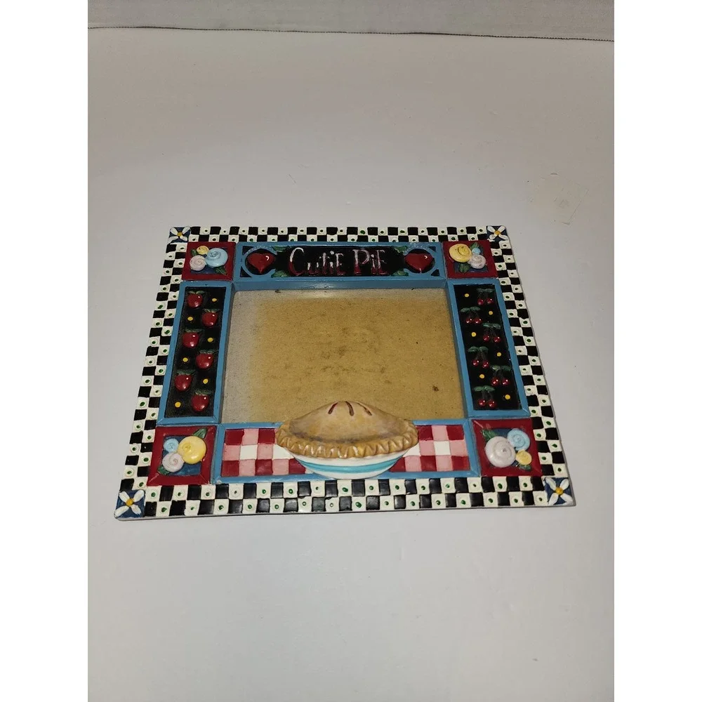 Vibrate Cutie Pie picture frame
